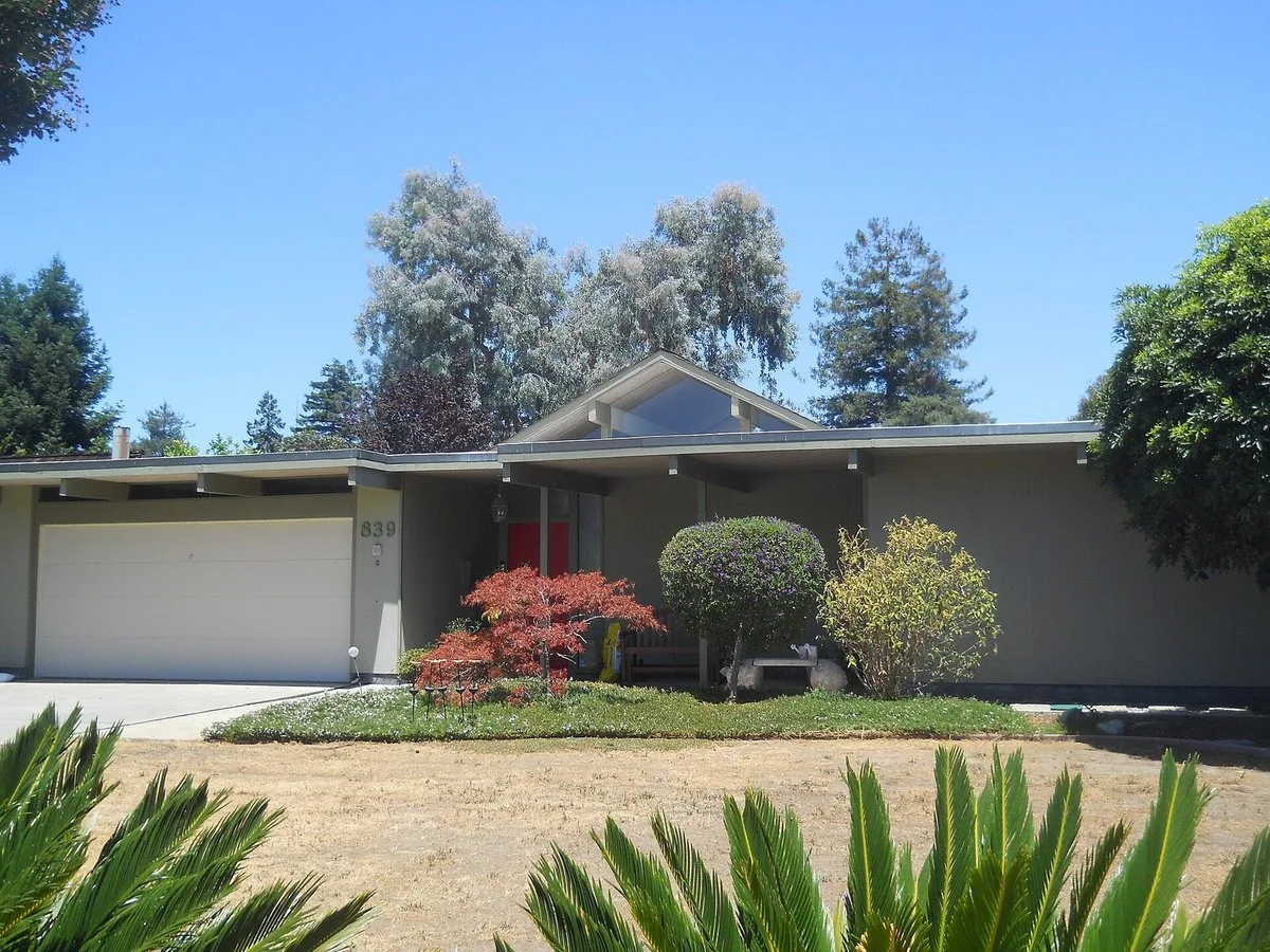 Eichler carport entry