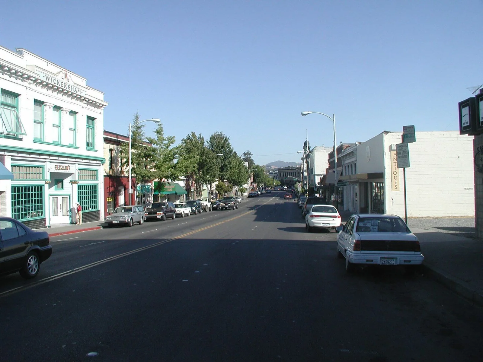 Petaluma Boulevard in Petaluma, Sonoma County