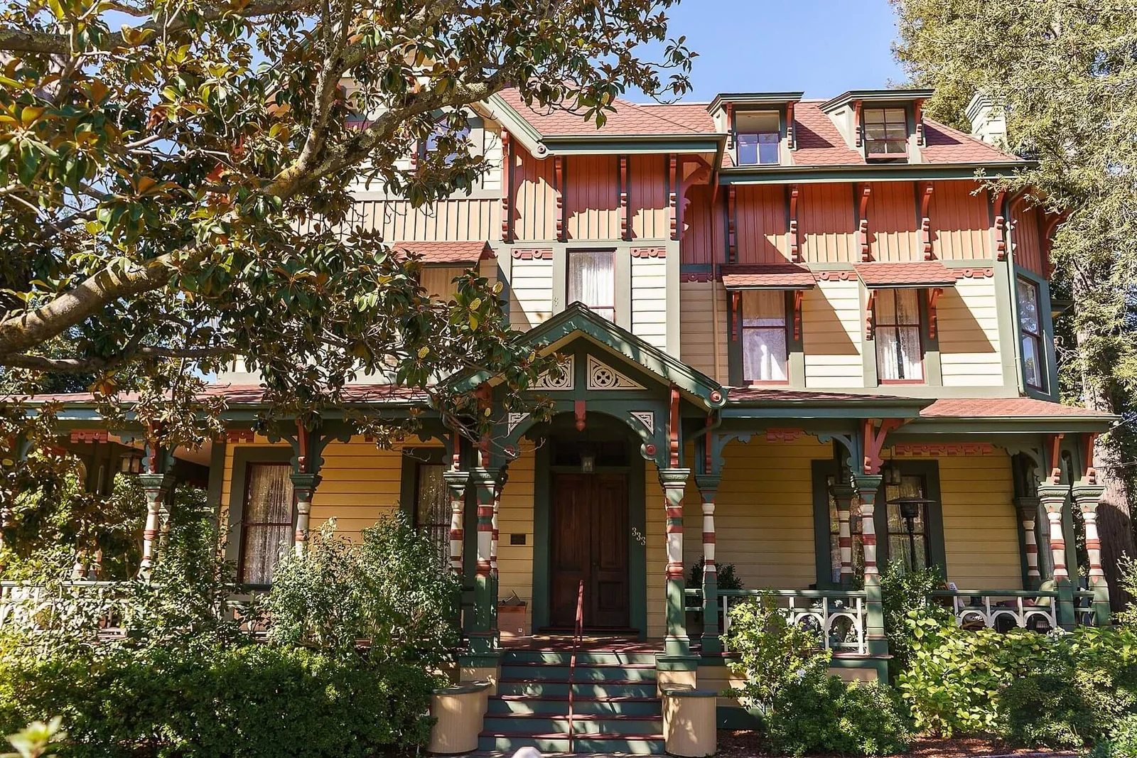 The Bradford House on G Street in San Rafael, built in 1883