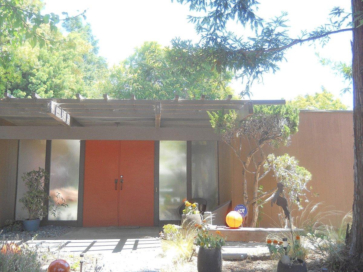 Eichler atrium entry